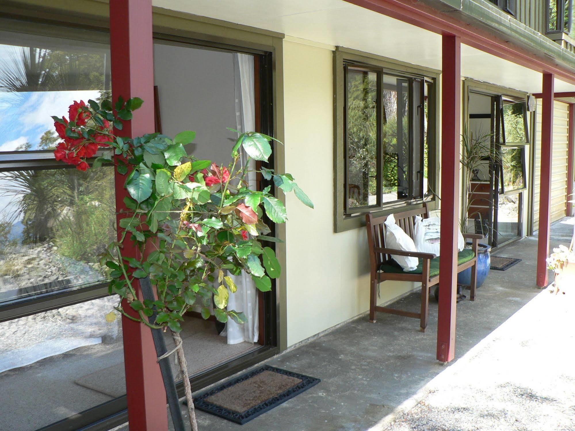 Avarest Bed & Breakfast Saint Arnaud Exterior foto